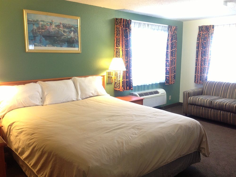 Simply Home Inn & Suites - Riverside Buitenkant foto