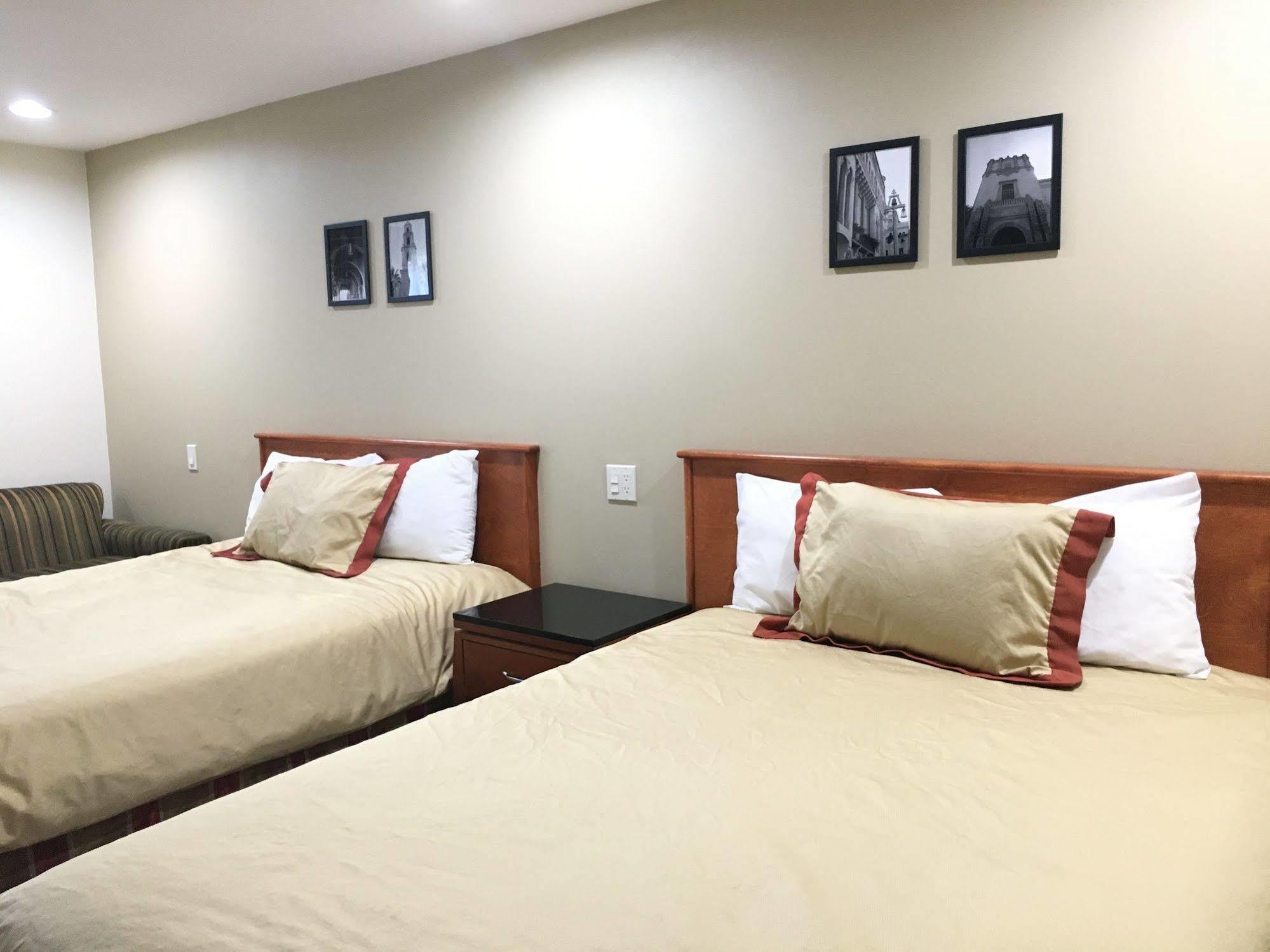 Simply Home Inn & Suites - Riverside Buitenkant foto